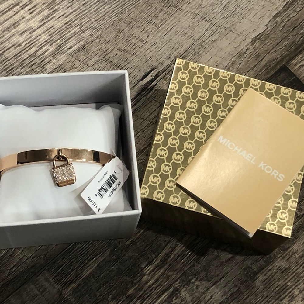 NWT Michael Kors Rose Gold Cuff